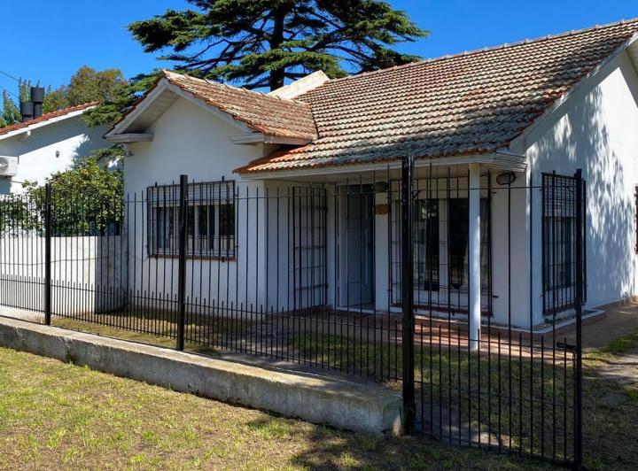 Casa · 75m² · 3 Ambientes · 1 Cochera