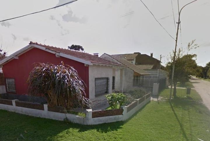 Casa · 234m² · 3 Ambientes · 1 Cochera