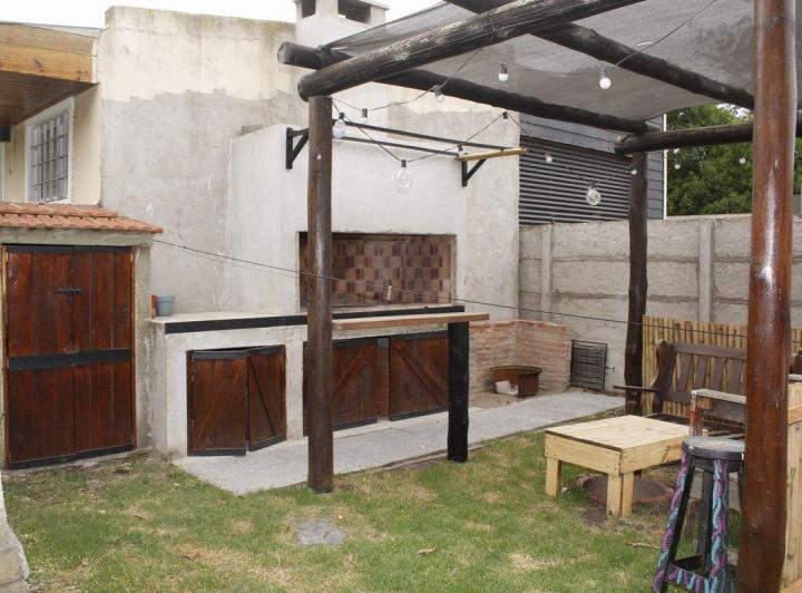 Casa · 91m² · 4 Ambientes · 2 Cocheras