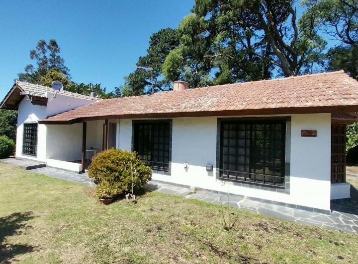 Casa · 113m² · 5 Ambientes · 2 Cocheras