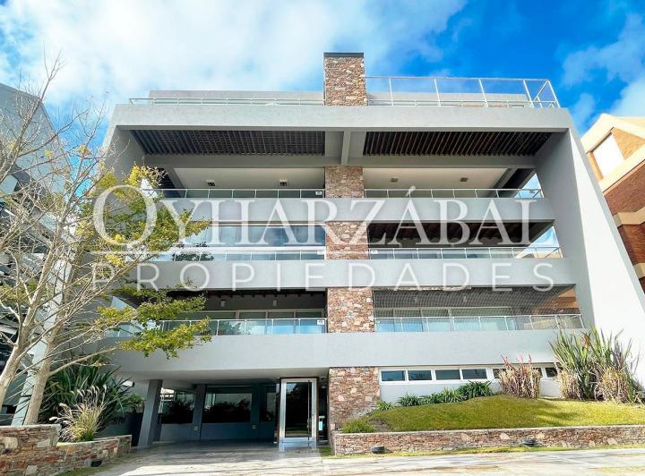 Departamento · 115m² · 4 Ambientes · 2 Cocheras