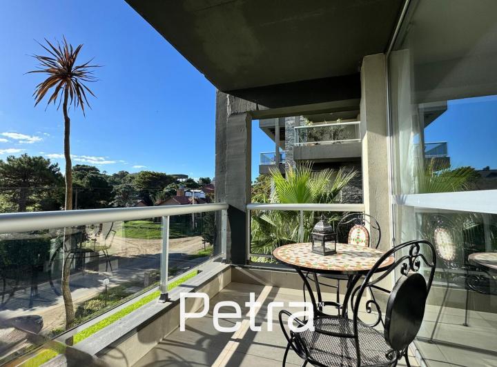 Departamento · 70m² · 3 Ambientes · 1 Cochera