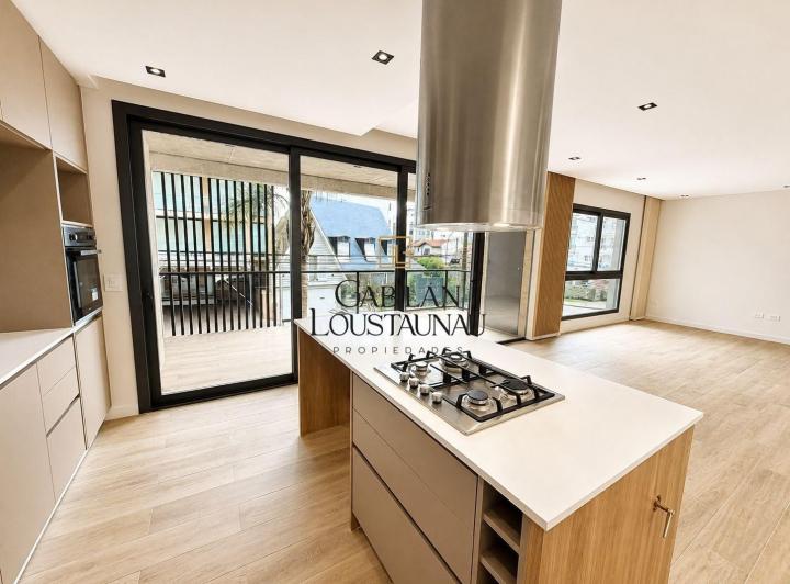 Departamento · 127m² · 4 Ambientes · 2 Cocheras
