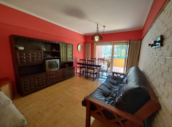 Departamento · 52m² · 2 Ambientes · 1 Cochera