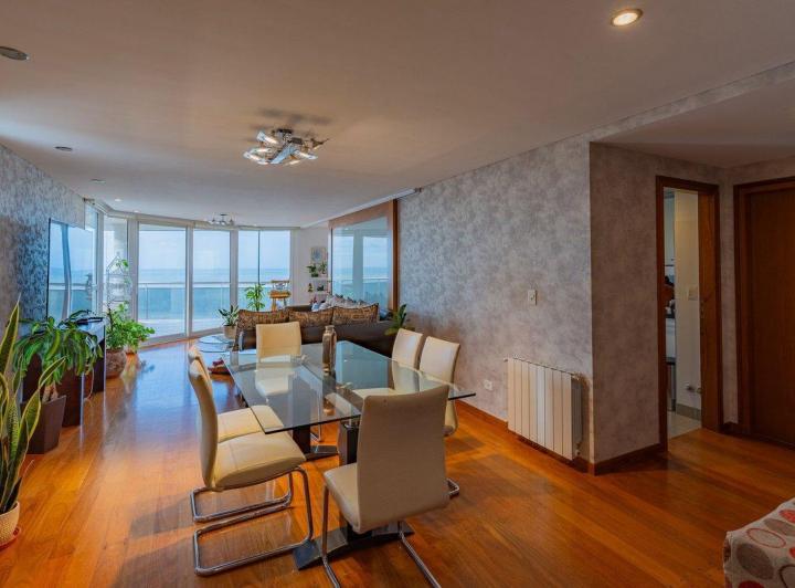 Departamento · 120m² · 4 Ambientes · 2 Cocheras