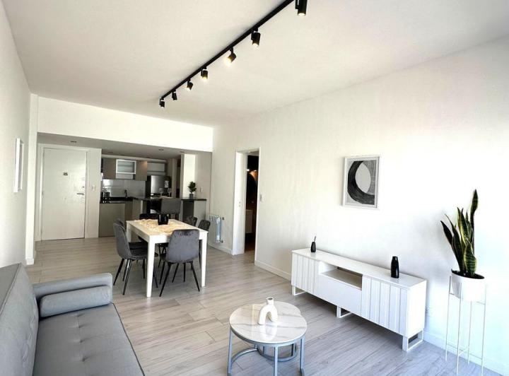 Departamento · 80m² · 4 Ambientes