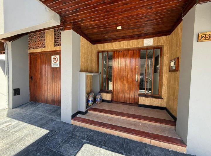 Departamento · 40m² · 2 Ambientes · 1 Cochera