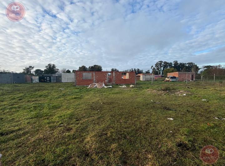 Terreno · 649m²