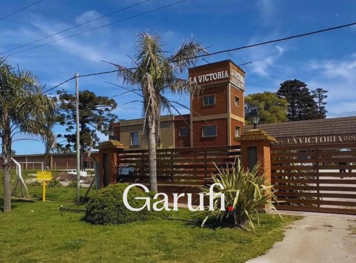 Terreno · 731m²