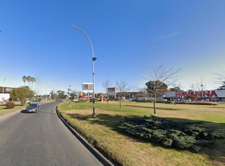 Terreno · 300000m²