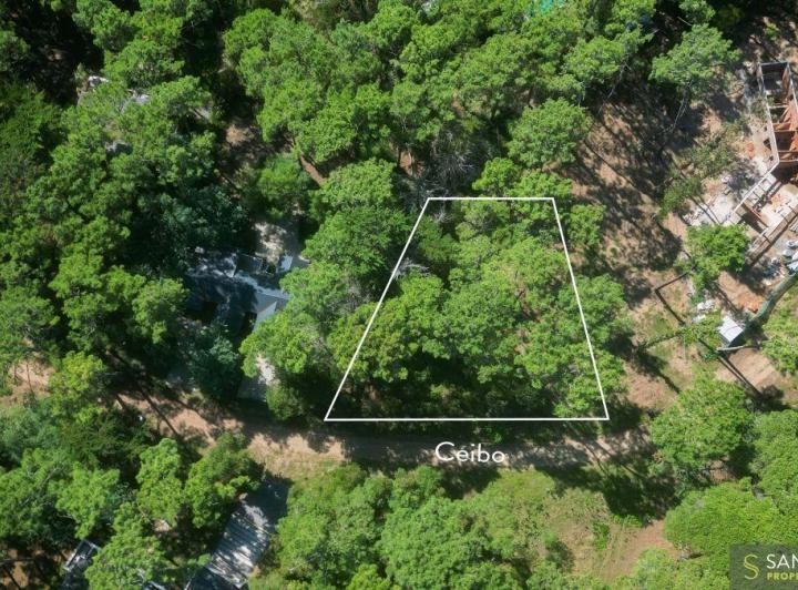 Terreno · 1341m²