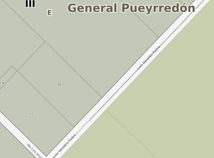 Terreno · 370m²