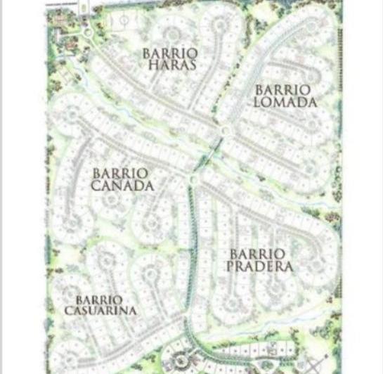 Terreno · 782m²