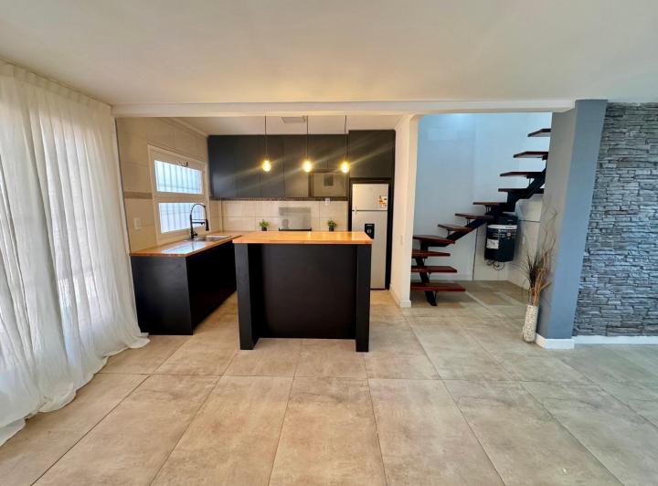 PH · 75m² · 4 Ambientes · 1 Cochera