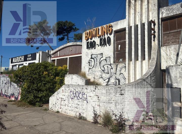 Local comercial · 750m²