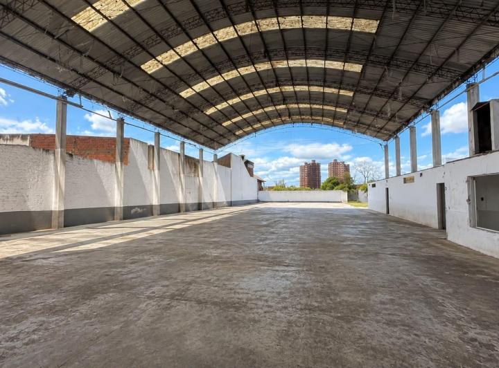 Bodega-Galpón · 1200m²