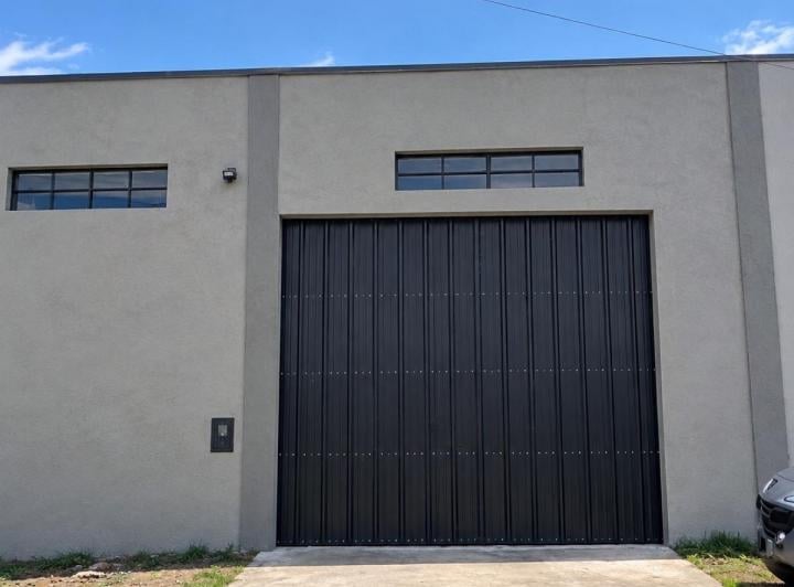 Bodega-Galpón · 200m² · 1 Ambiente