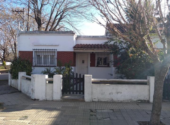 Casa · 134m² · 6 Ambientes · 1 Cochera