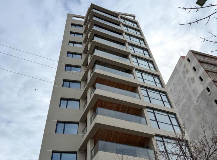 Departamento · 83m² · 4 Ambientes · 1 Cochera