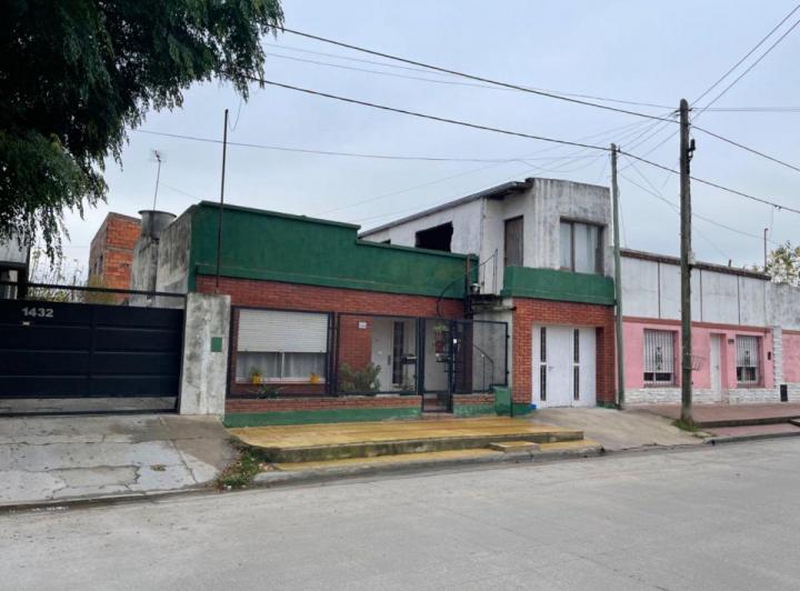 Casa · 175m² · 4 Ambientes · 1 Cochera