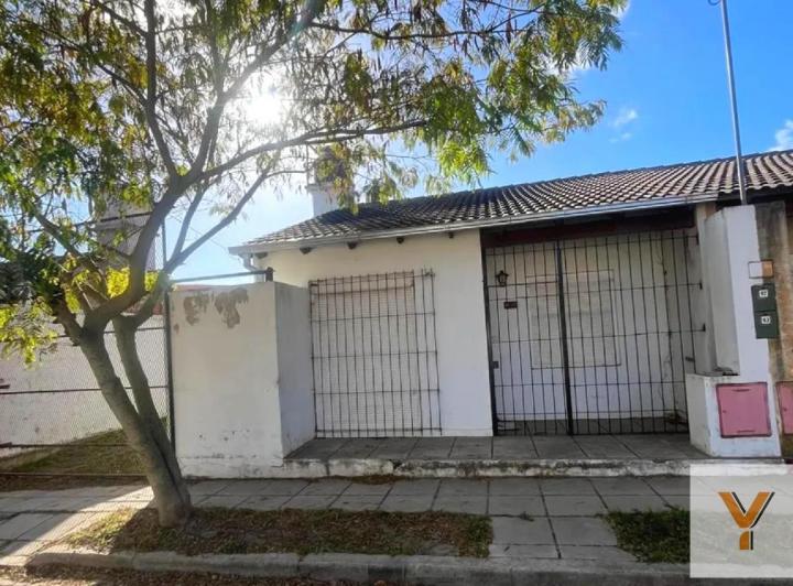 Casa · 60m² · 3 Ambientes · 1 Cochera