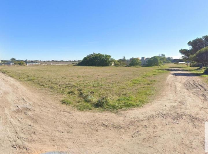 Terreno · 730m²