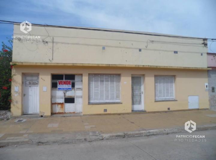 Casa · 241m² · 5 Ambientes · 1 Cochera