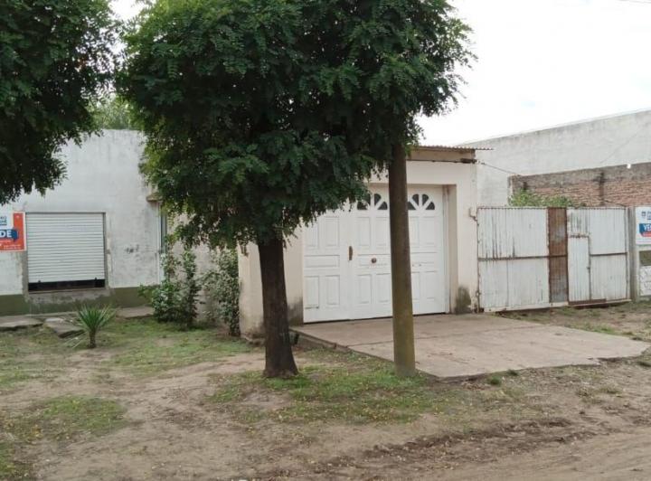 Casa · 200m² · 3 Ambientes · 2 Cocheras