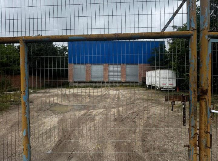 Edificio · 400m² · 1 Cochera