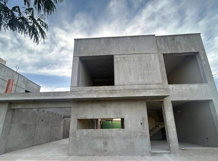 Departamento · 98m² · 5 Ambientes · 2 Cocheras