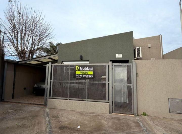 Casa · 116m² · 4 Ambientes · 2 Cocheras