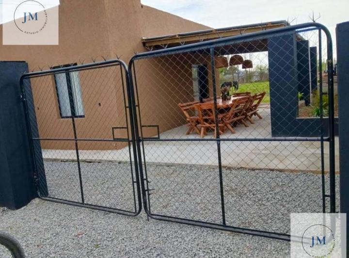 Casa · 70m² · 3 Ambientes · 1 Cochera