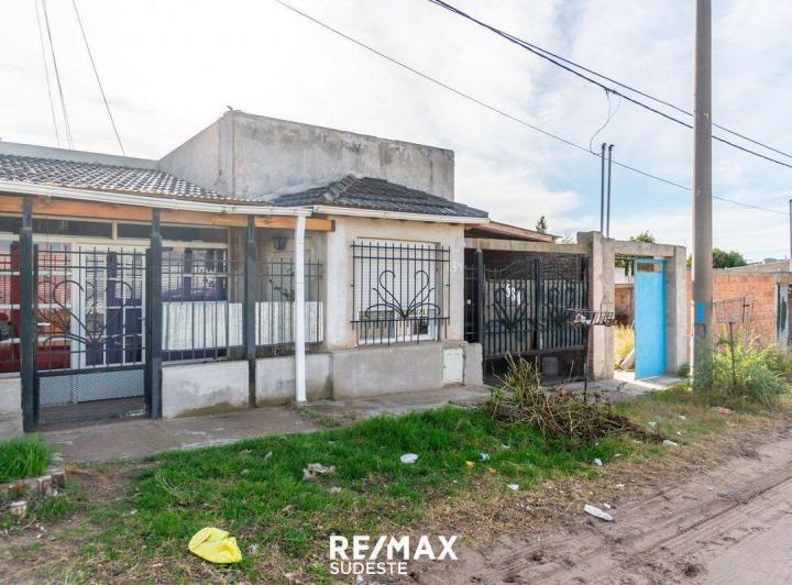 Casa · 150m² · 4 Ambientes · 1 Cochera