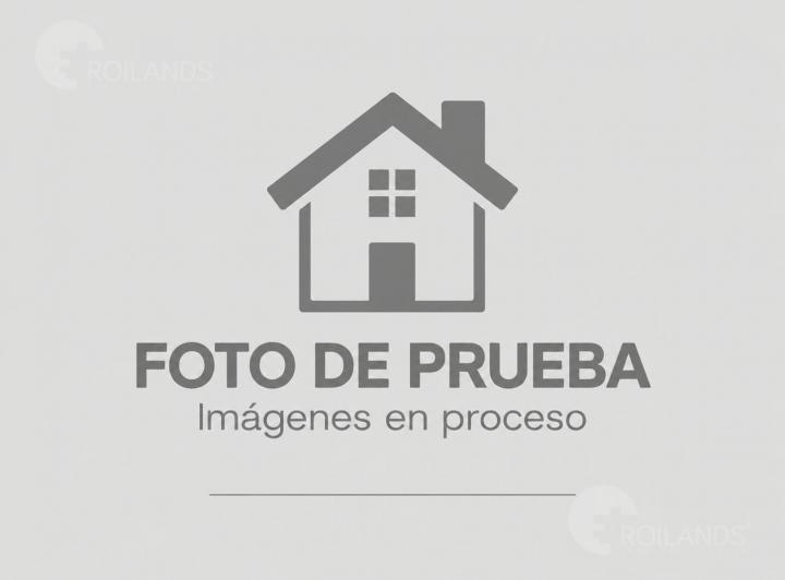 Casa · 15m² · 3 Ambientes · 1 Cochera