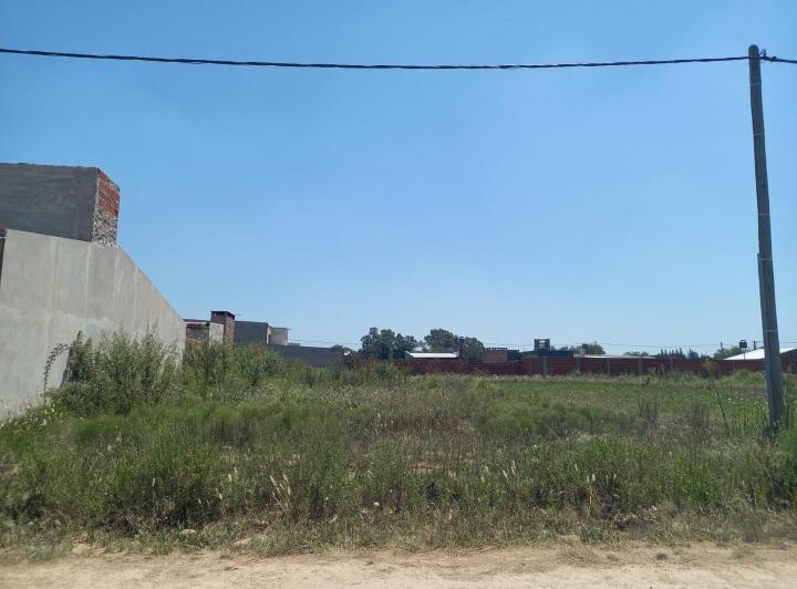 Terreno · 300m²