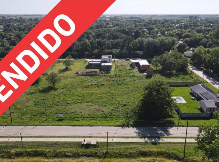 Terreno · 980m²