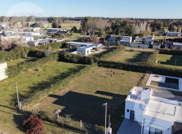 Terreno · 800m²