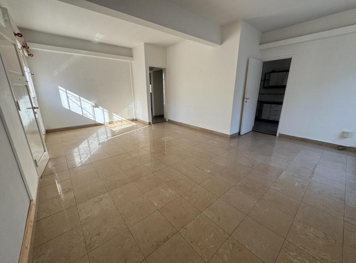 Casa · 129m² · 2 Dormitorios