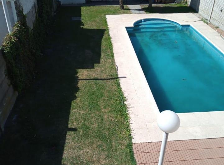 Casa · 221m² · 3 Ambientes · 1 Cochera