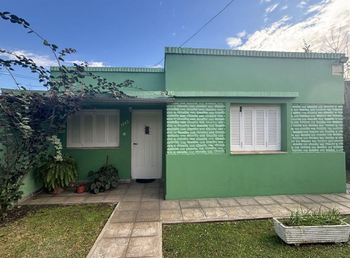 Casa · 130m² · 4 Ambientes · 1 Cochera