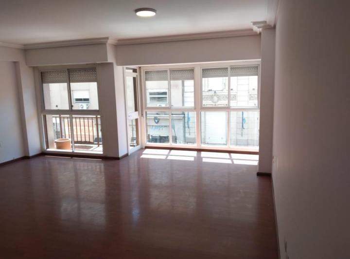 Departamento · 105ha · 4 Ambientes