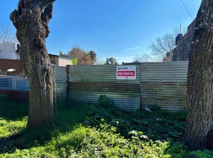 Terreno · 330m²