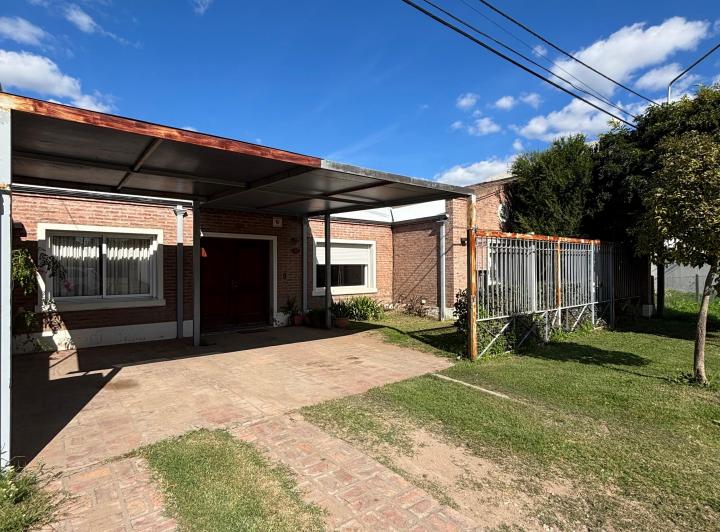 Casa · 175m² · 5 Ambientes · 2 Cocheras
