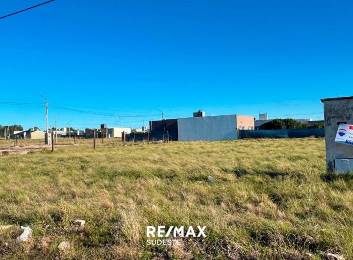 Terreno · 484m²