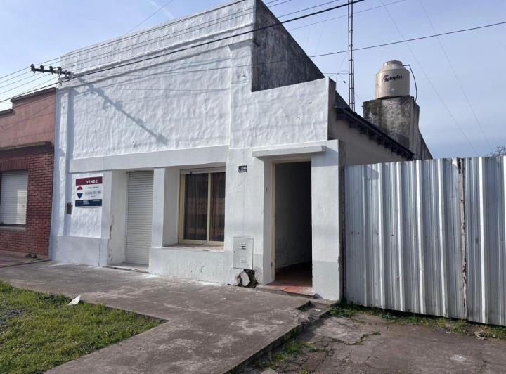 Casa · 103m² · 4 Ambientes · 1 Cochera