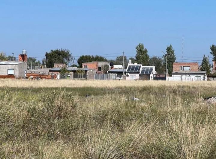 Terreno · 843m²