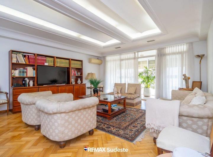Departamento · 164m² · 4 Ambientes · 1 Cochera