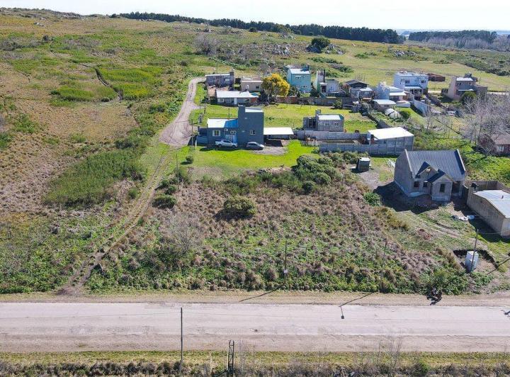 Terreno · 299m²
