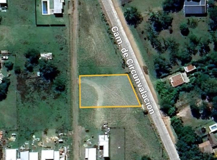 Terreno · 611m²