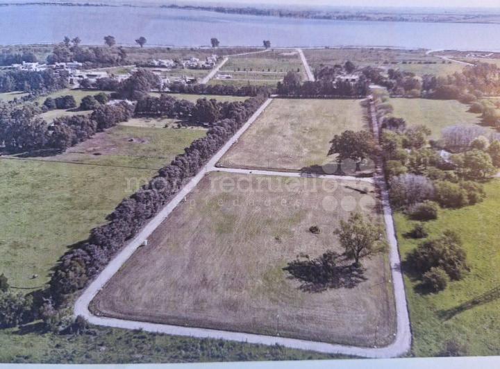 Terreno · 2542m²